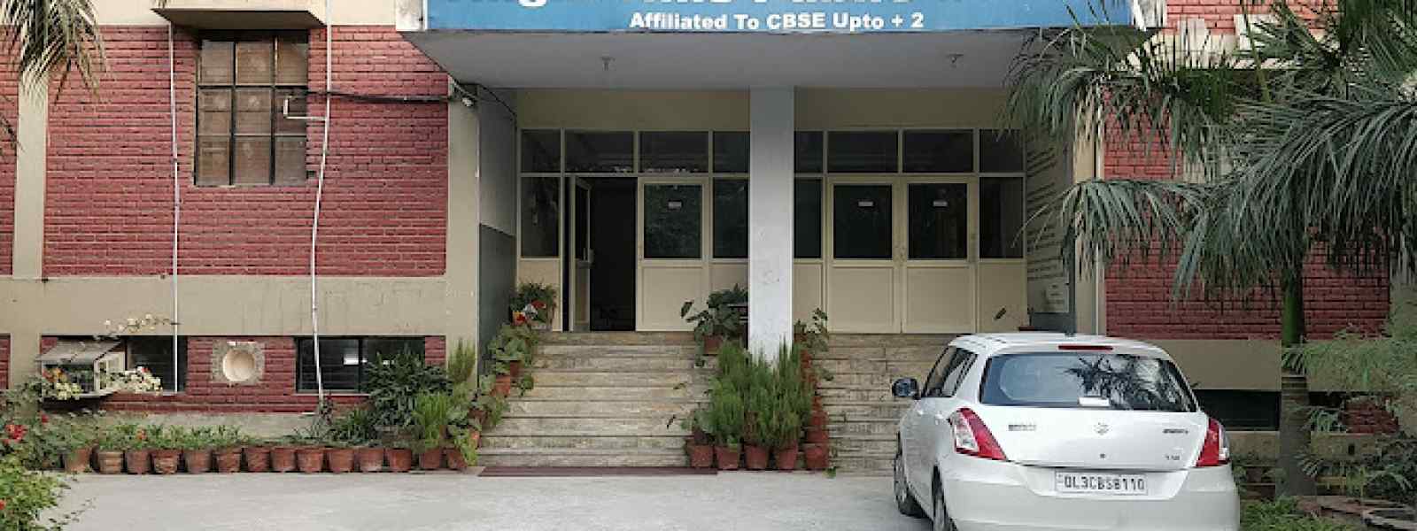 Main Image