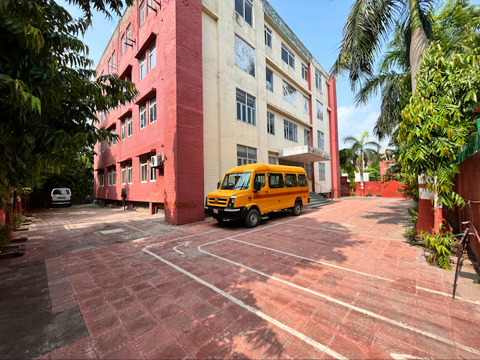 Main Image
