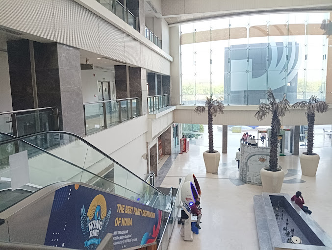 Gardens Galleria Mall