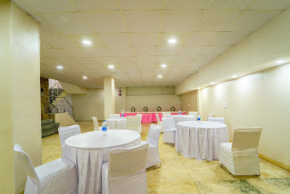  Treebo Luxury Stay Premium Inn