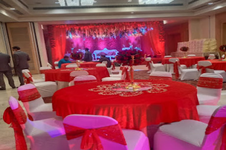 Senate (Banquet Hall)