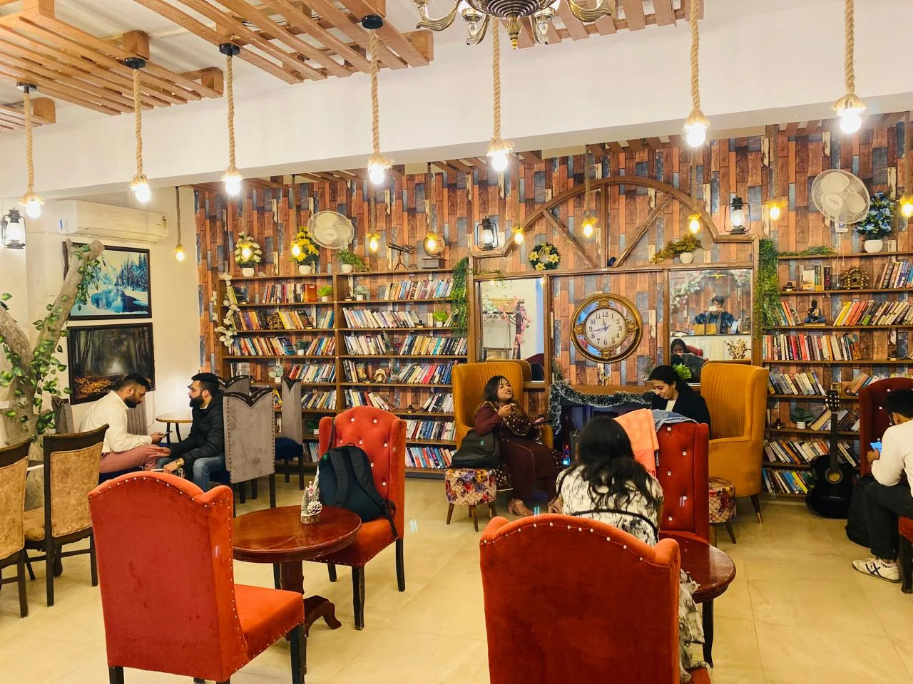  Vantage cottage cafe