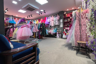 Rajkumari Dress Up Like a Princess