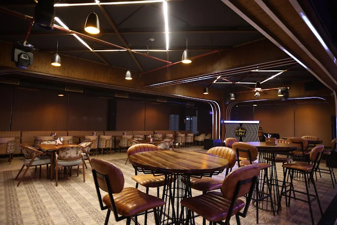 Atmos29 Restobar &amp; Club