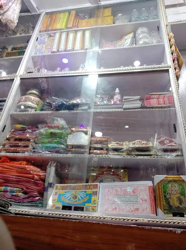 Sunday Flea Market In Sector 55 Noida