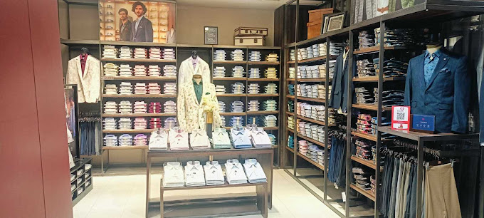 Raymond Ready to Wear